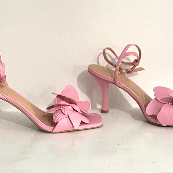 Elegant Pink Floral Women's Heels - Picture 2 of 4